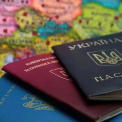 Українці з множинним громадянством