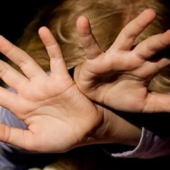 Дев'ятирічна дівчинка жертва насильства