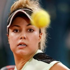 Renata Saracua with sunburn