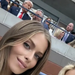 Онука Ротару поряд з Трампом