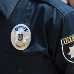 Чоловік надсилає поштою психотропні препарати