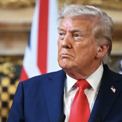 Trump forms coalition to unblock the strait
