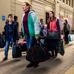 Украинцы выезжают из Польши: новые возможности