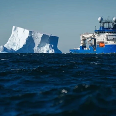 Подводная экосистема под льдами Антарктиды