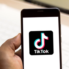 TikTok борется с дезинформацией перед выборами
