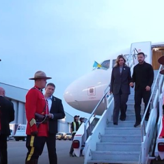Zelensky with Olena Zelenska in Canada