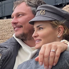 Футболист Андрей Пятов развелся с женой