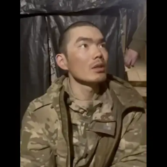 Полонені китайці під час допиту