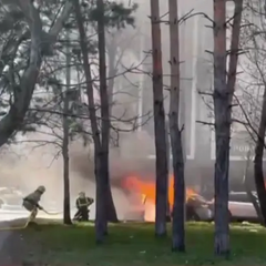 Сгорел автомобиль в Ровно: пострадавшие люди