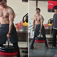 Китайский спортсмен держит тяжелую штангу