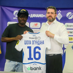 Нігерієць з цікавим прізвиськом у формі Динамо