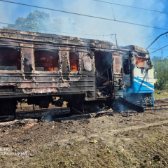 Атака російських безпілотників на електропоїзд