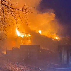 Пожежа внаслідок падіння БпЛА в Чернігові