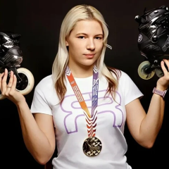 Російська чемпіонка на п’єдесталі