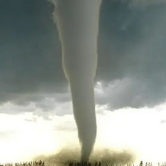 Очікуються руйнівні наслідки урагану в Україні