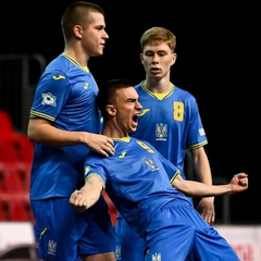 Игроки юношеской сборной Украины по футзалу