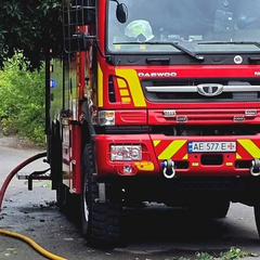 Дрон влучив у меблевий магазин