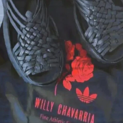 Плагіат на взутті Adidas: дизайнер визнав провину