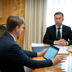 Підвищення зарплат в освіті України