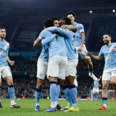 Manchester City advances to League Cup final