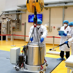 Compact nuclear microreactor by MicroNuclear