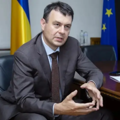 Мир в 2026 году: Гетманцев назвал сценарий