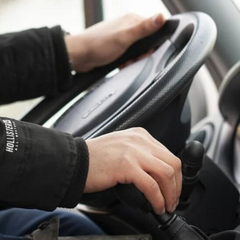 В Україні обмежили вік для водіїв