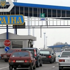 Черги на кордонному пункті впередодні літнього сезону