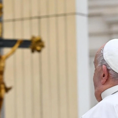 Ватикан, Папа Римський, лікарня, фото