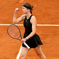 Тяжелая победа во Франции Свитолиной