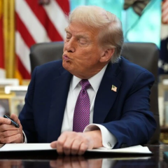 Сенат США голосує щодо Трампа