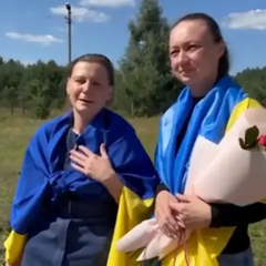 Перші емоції українців після повернення з полону