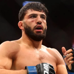 Боєць UFC Царукян на турніру RAF 8