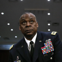 Глава Пентагону США зустрічається з українськими лідерами