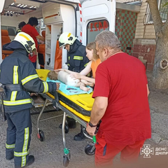 Дворічна дитина вижила після падіння