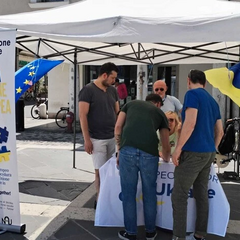 Атака на волонтерів в Італії