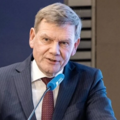 Russia sharing intelligence data with Iran