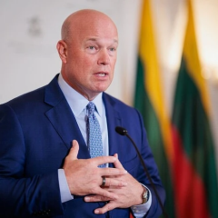 Leaders in purchasing weapons for Ukraine