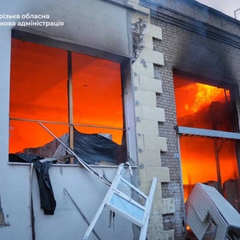 Последствия вражеского обстрела в Запорожье