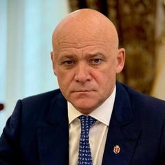 Труханов потерял гражданство, Зеленский создаст военную администрацию в Одессе