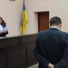 Военный и его сын на допросе