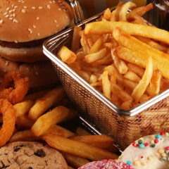 Связь ультраобработанных продуктов и жира в мышцах бедер
