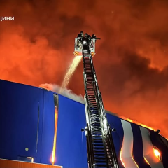 Російські дрони атакували торговельний центр у Миколаєві