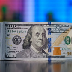 Обмінники виставили широкий спред 13 липня