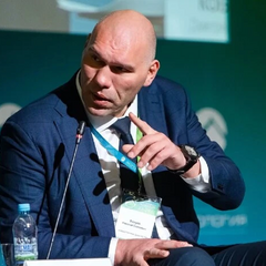 Valuyev staged a scandal and speaks of the self-immolation of the legendary hockey player