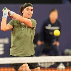 Калініна вибиває Снігур з Eastbourne Open