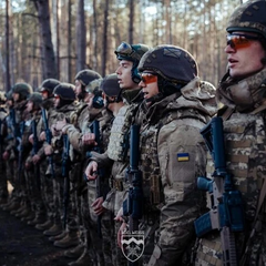 Умєров повідомив новини для військових
