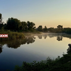 Хмарно на фоні сонця 14.08