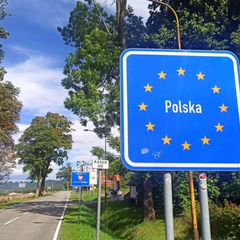 В'їзд до Польщі: платежі та проблеми