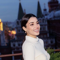 Турецька акторка відсвяткувала день народження у Москві